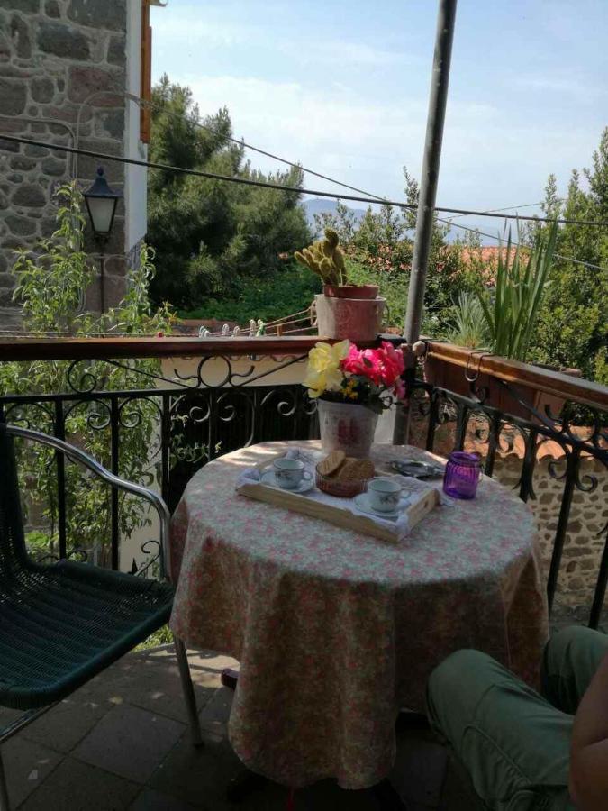 Μαχη Ενοικιαζόμενα Δωμάτια Mythimna Zewnętrze zdjęcie